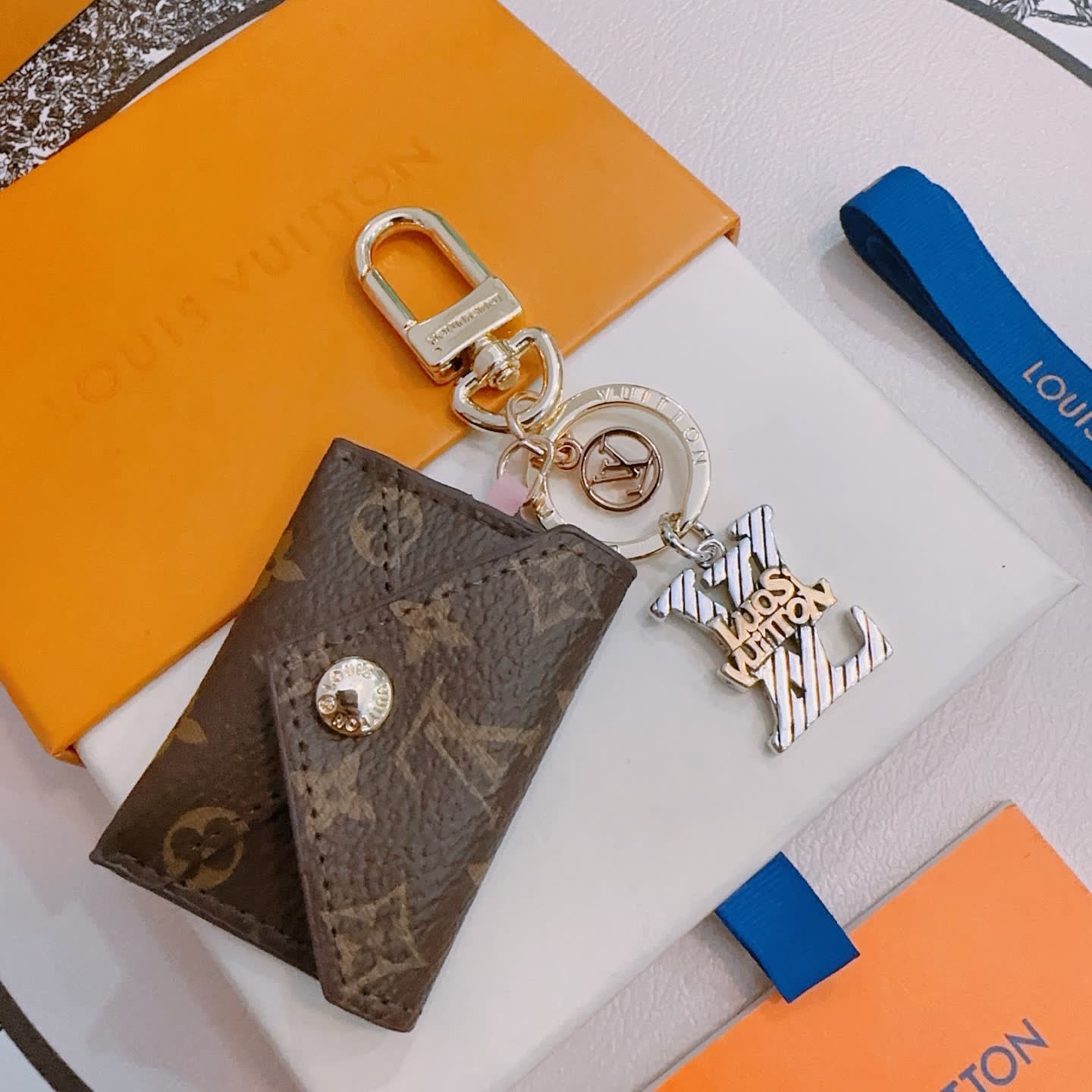 Louis Vuitton Monogram Cardholder Keychain